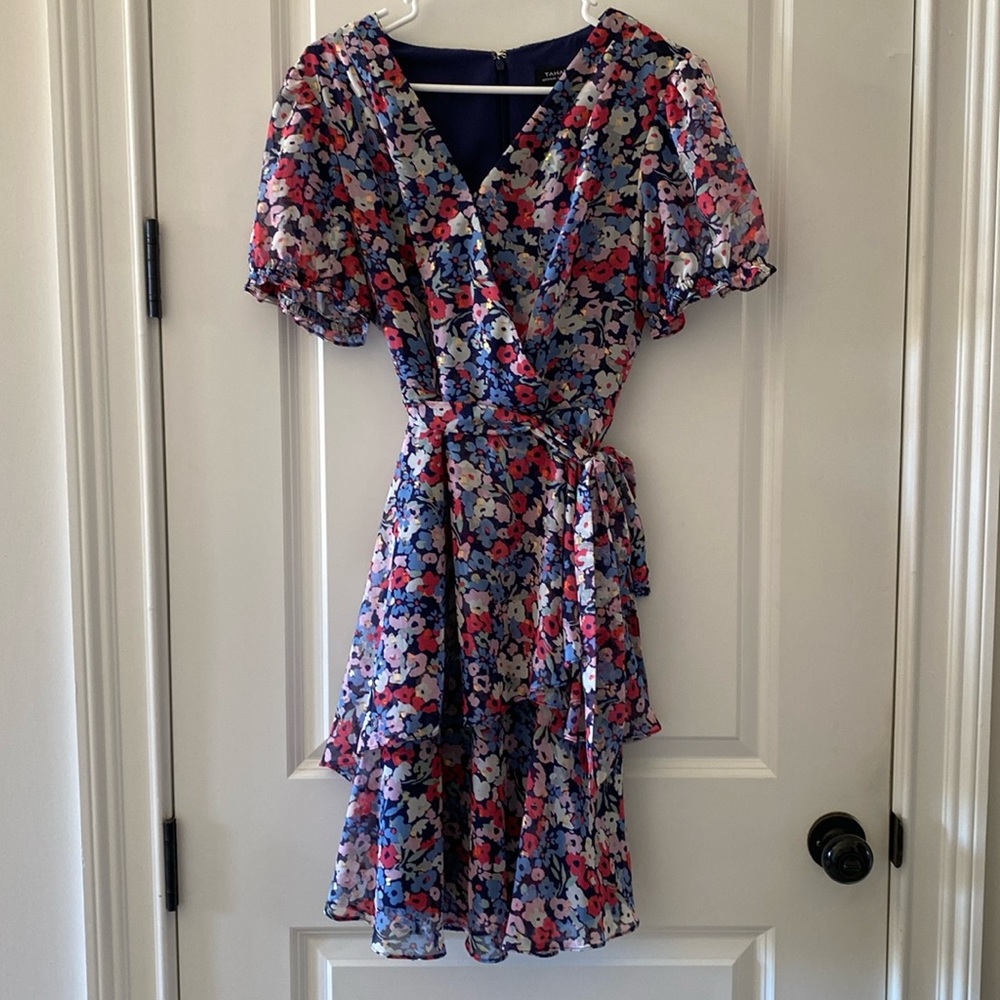 Tahari Dress , floral size 12